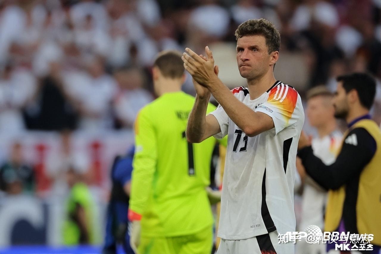 "老将"穆勒流下的眼泪!德国球星最后一场国家队比赛!