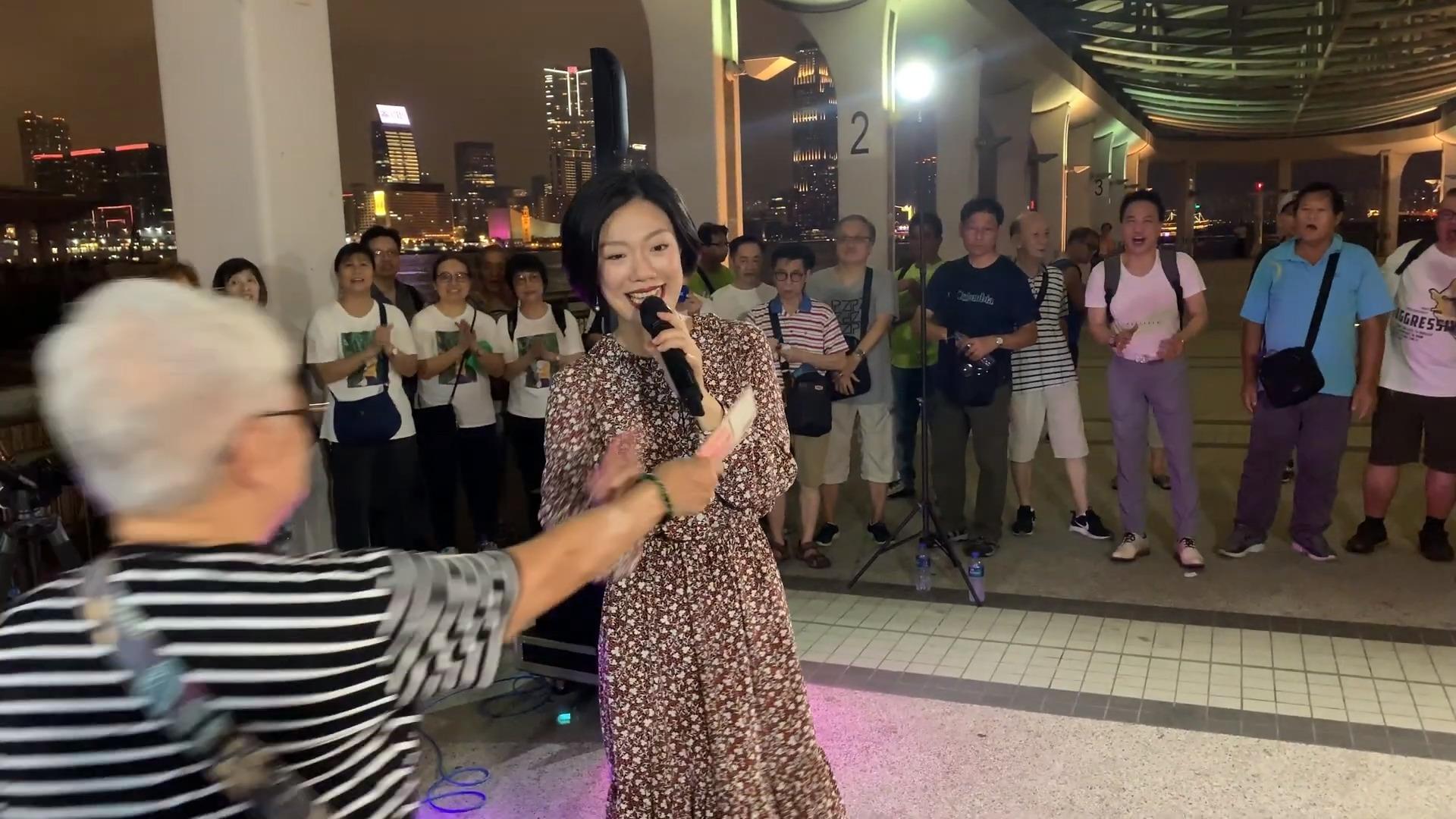 两首关于冬天下雪的经典歌曲第二首你一定听过