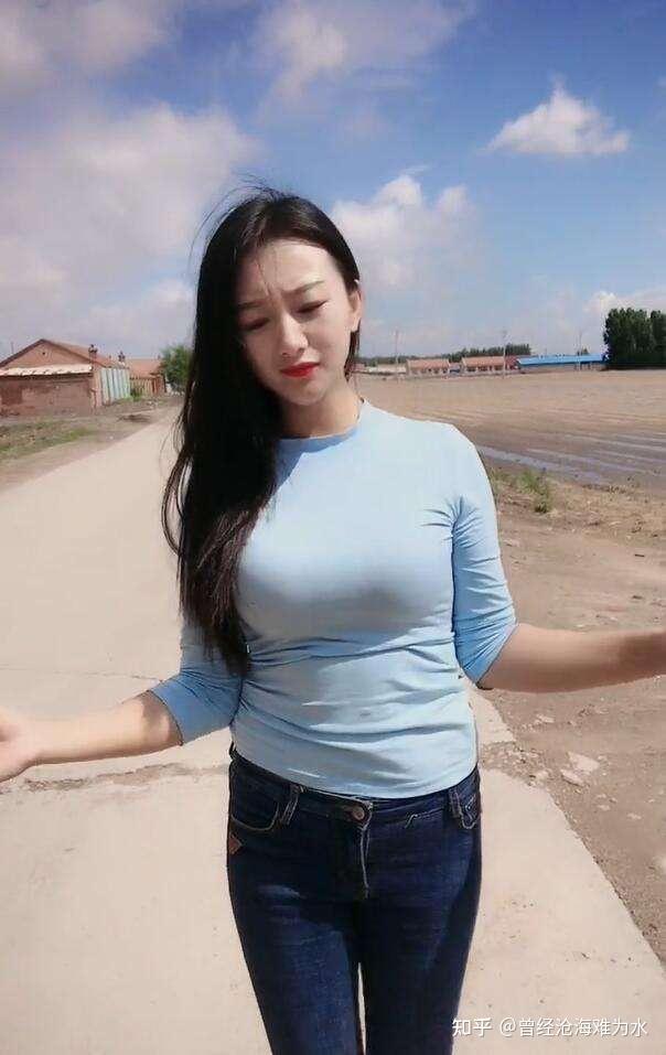 演化为欧亚部落(k-m9),其余进化成地中海- 高加索人种,属于暗白人种