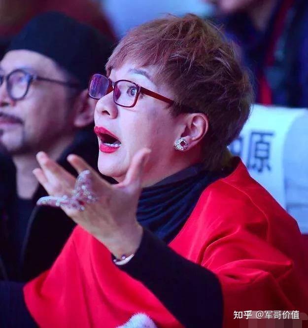 柯以敏曾经的"名言",都被网友用在她的直播间,你很牛吗?别装了!