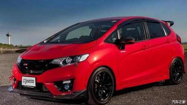 从gk5到gr9 不可一世的本田飞度从 平民超跑 回归 居家暖男 知乎