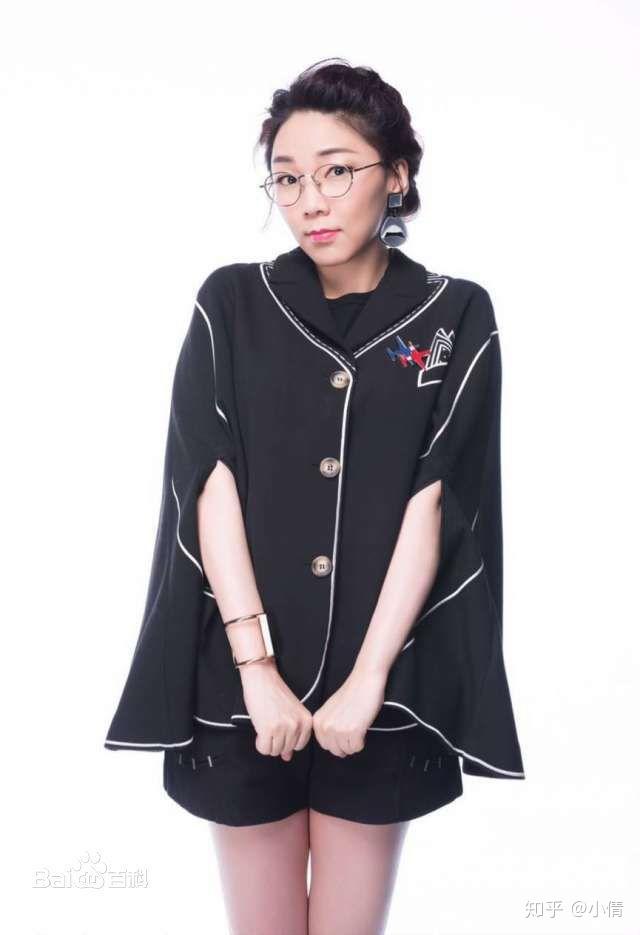 奇葩说播到第五季,见证了这个强悍的女辩手的成名之路,觉得她是那种咋