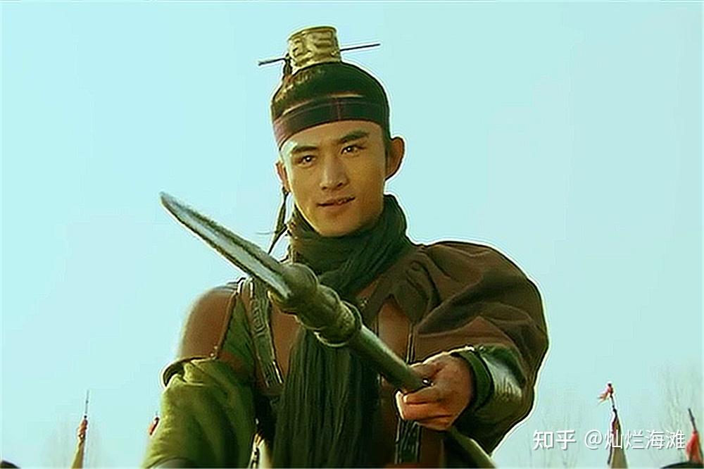 此时,张清主动请缨,要求劫取梁山的粮草,东昌太守一口答应,结果中了