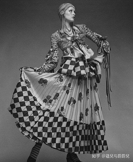 billgibb70年代浪漫主义服装设计师