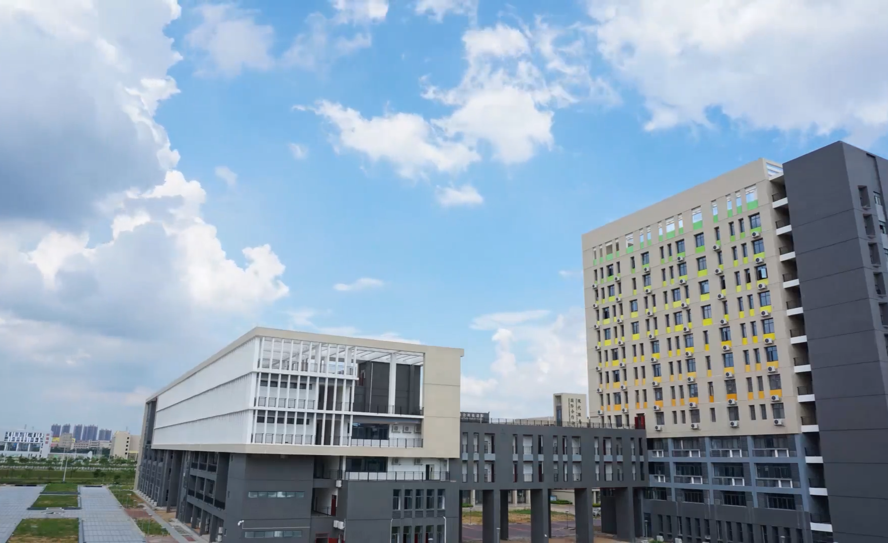 福建中华技师学院福清校区