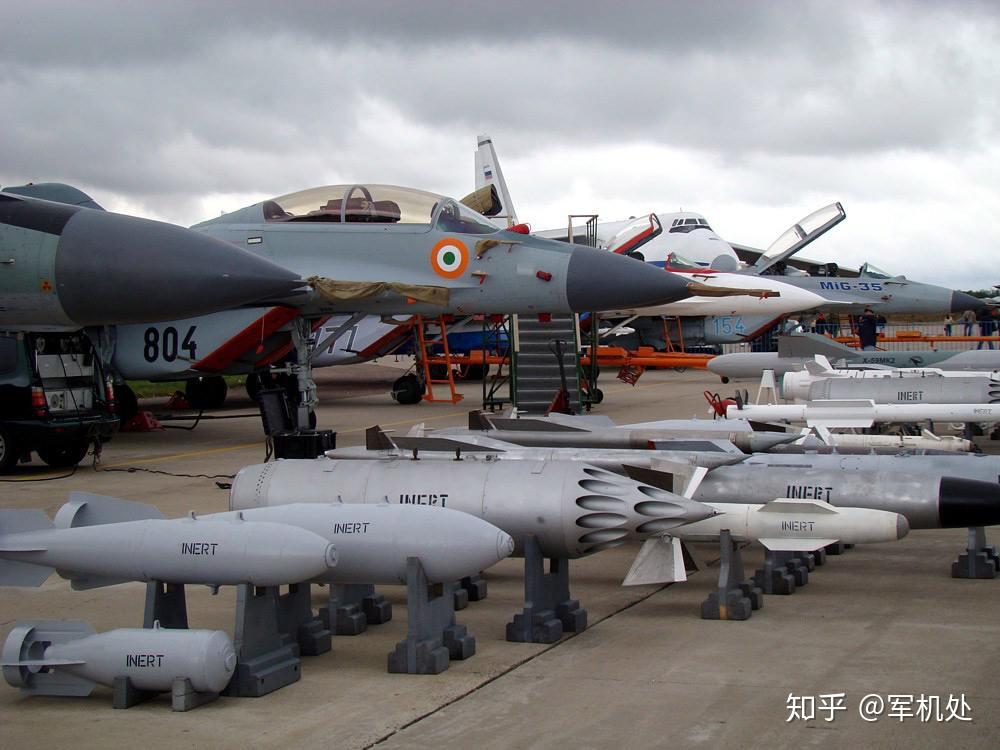 巴铁这次没开玩笑要从某大国购买强力武器印度慌不慌