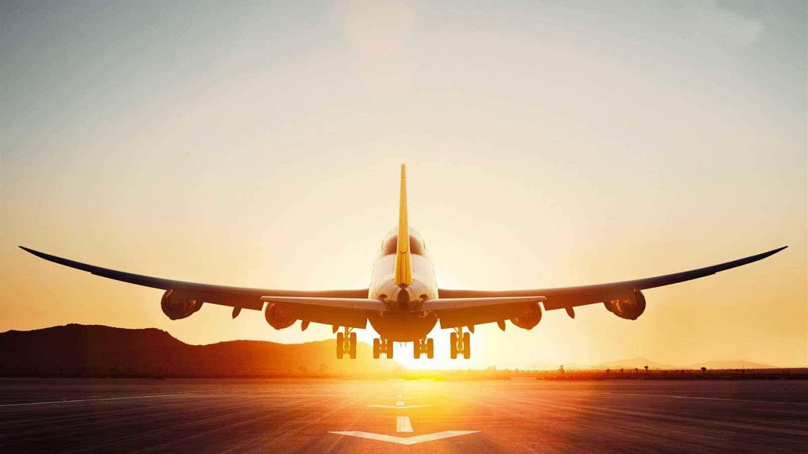 第一次坐飞机到迪拜,如何出境?