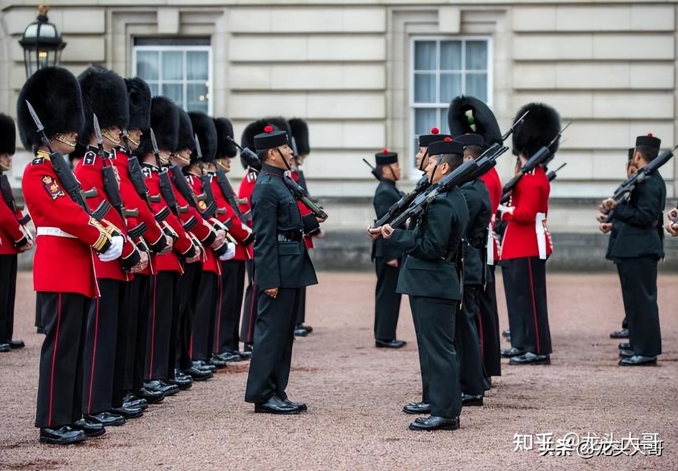5,苏格兰皇家近卫龙骑兵团该团是现役英军最古老的部队.
