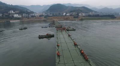黄冈黄冈我当兵五年的地方