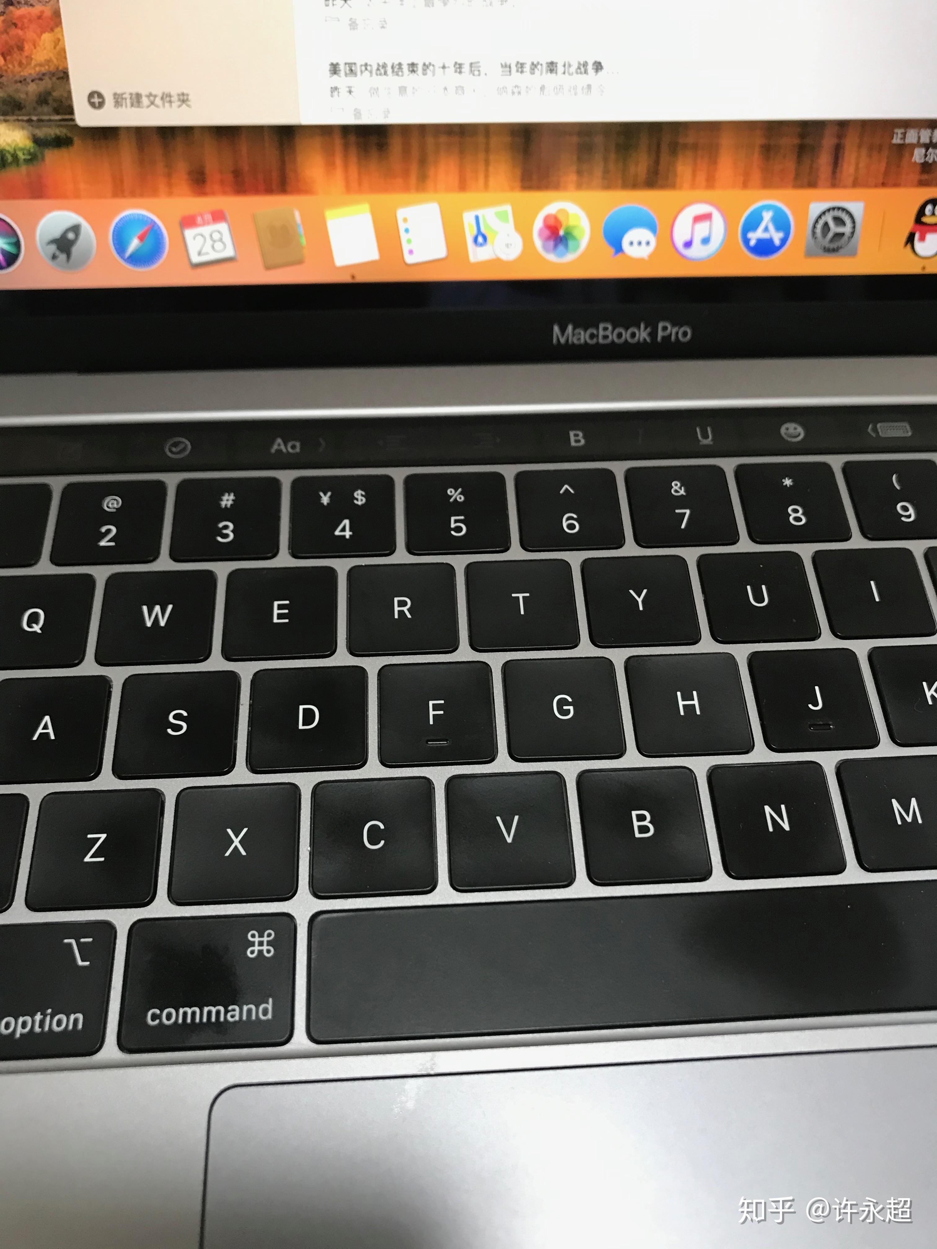 macbookpro2019键盘进水