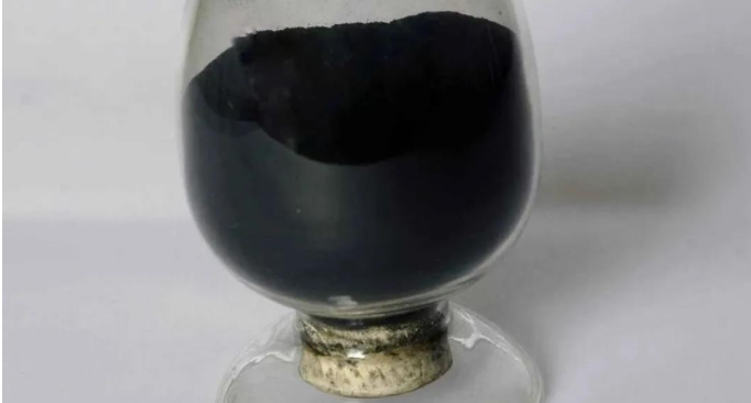 一种超高温结构陶瓷材料二硼化锆陶瓷