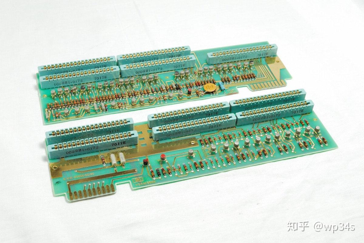 电与磁的极致艺术~1968年的HP9100A晶体管计算器(机)-2