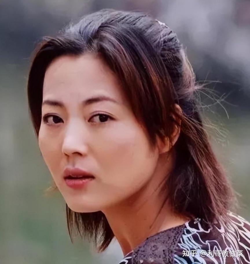 王茜华 演员王茜华：千里追夫挽回爱情，45岁为小丈夫生子风光背后有泪水- 知乎