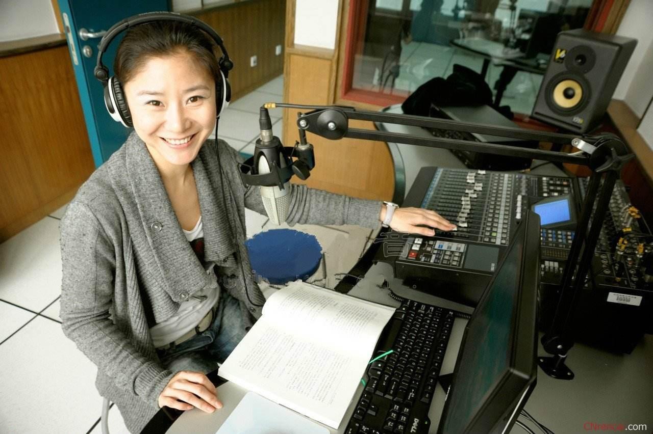 朝鲜中央电视台播音员、体育节目、少儿节目、动画片、开台、收台、平壤夜景 高... - 哔哩哔哩