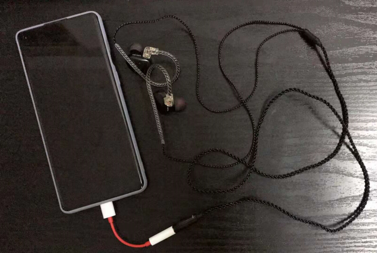 trn vx 旗舰耳机测评(一圈六铁的耳机到底如何?