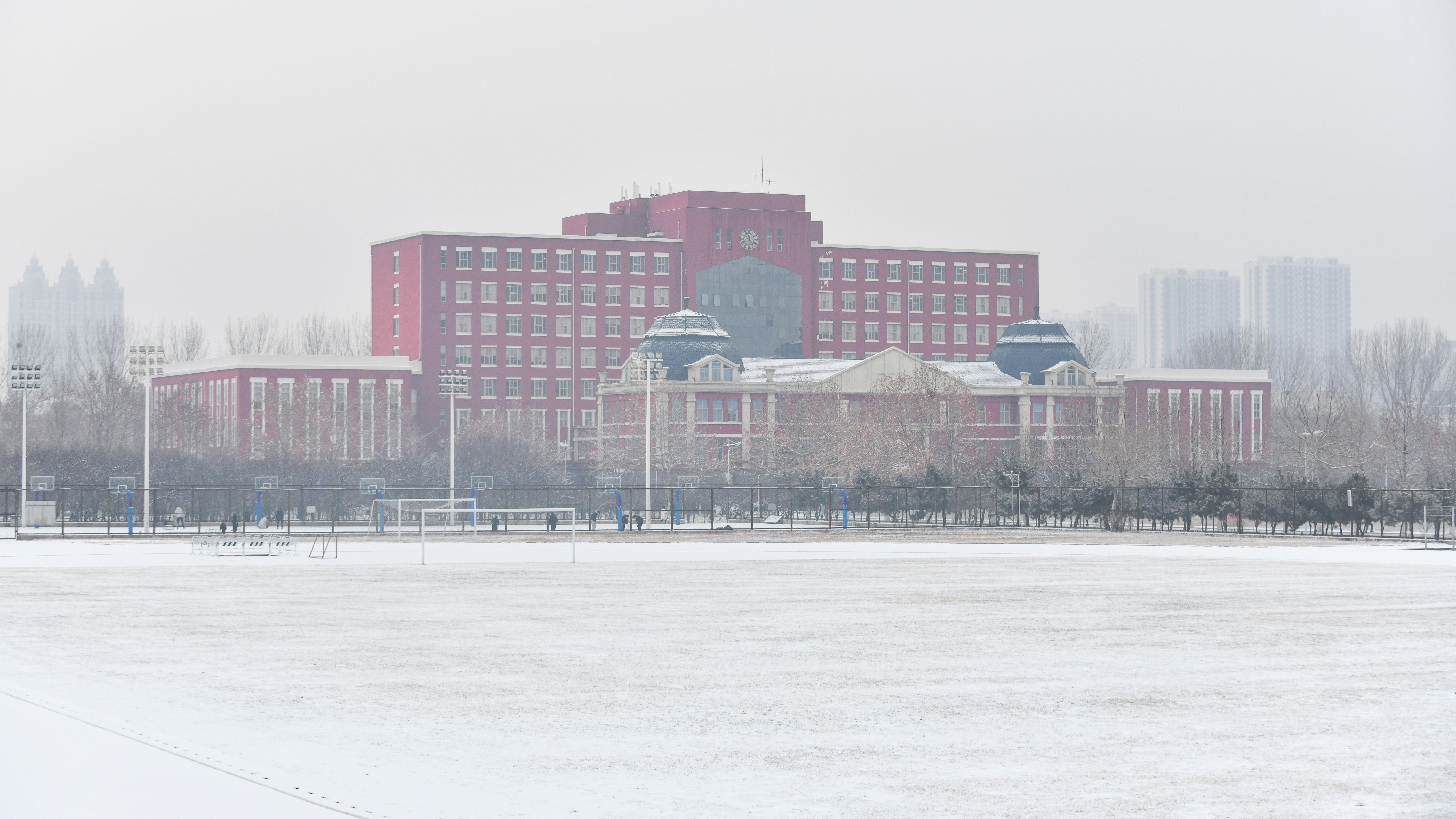 东秦校园风景画册冬