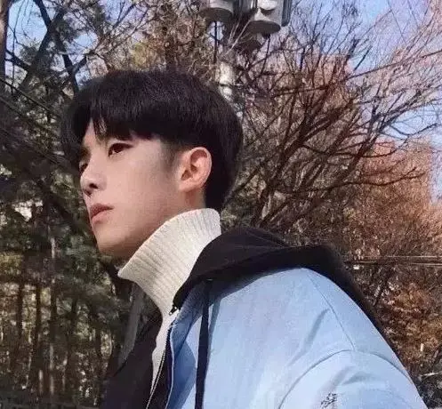 190张第一眼就让你觉得惊艳的男生头像 - 知乎