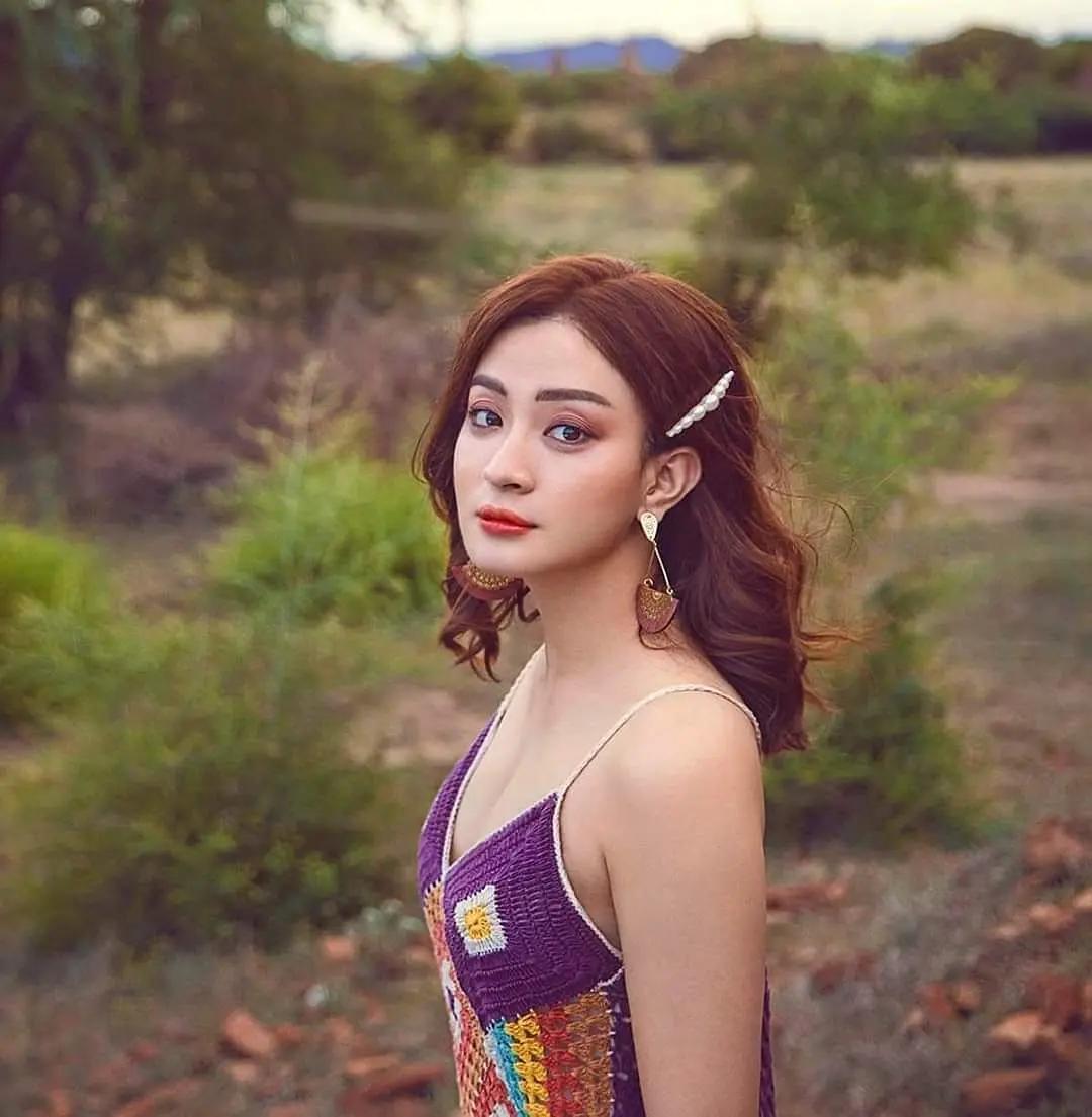 而且还在亚洲地区拿下了最佳女演员以及模特的相关奖项,可谓是缅甸名