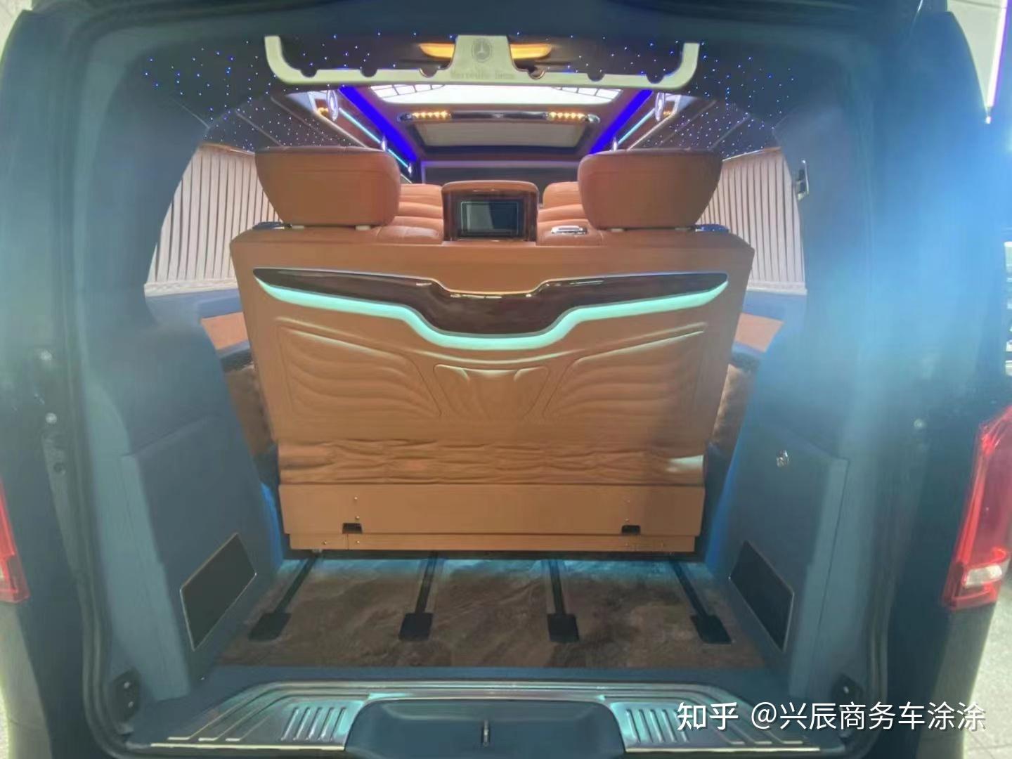 奔驰私人定制豪华MPV长滑轨版,是奔驰MPV的进步还是原地踏步? - 知乎