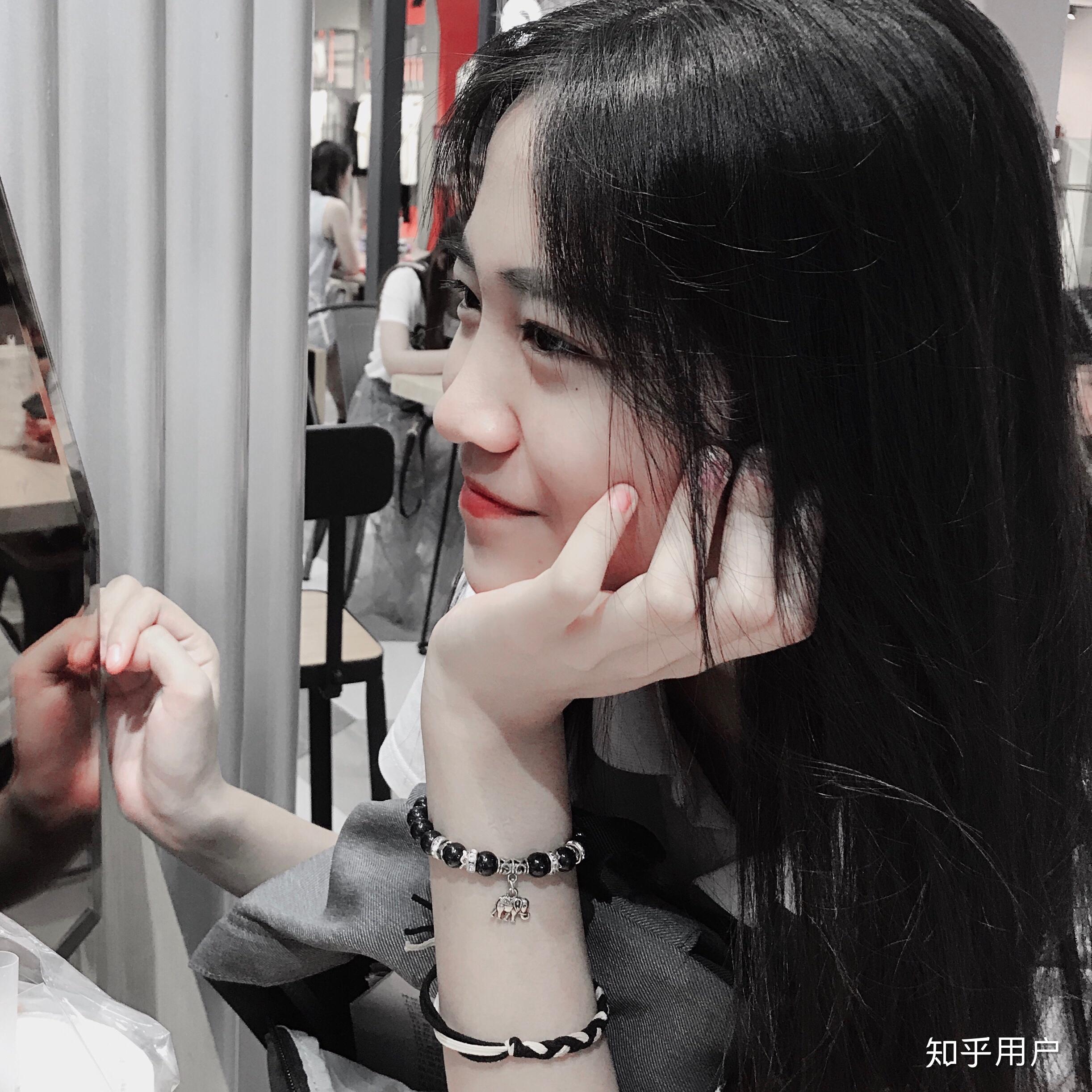 有一个超可爱的女朋友,是种怎样的体验?