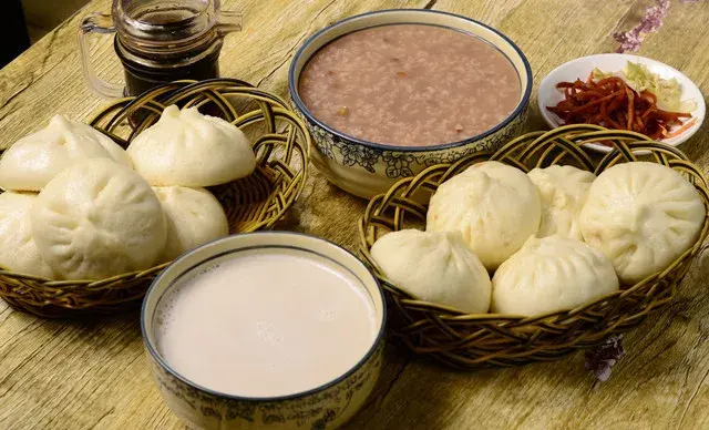 有些早餐吃一口相当于喝油你却每天在吃