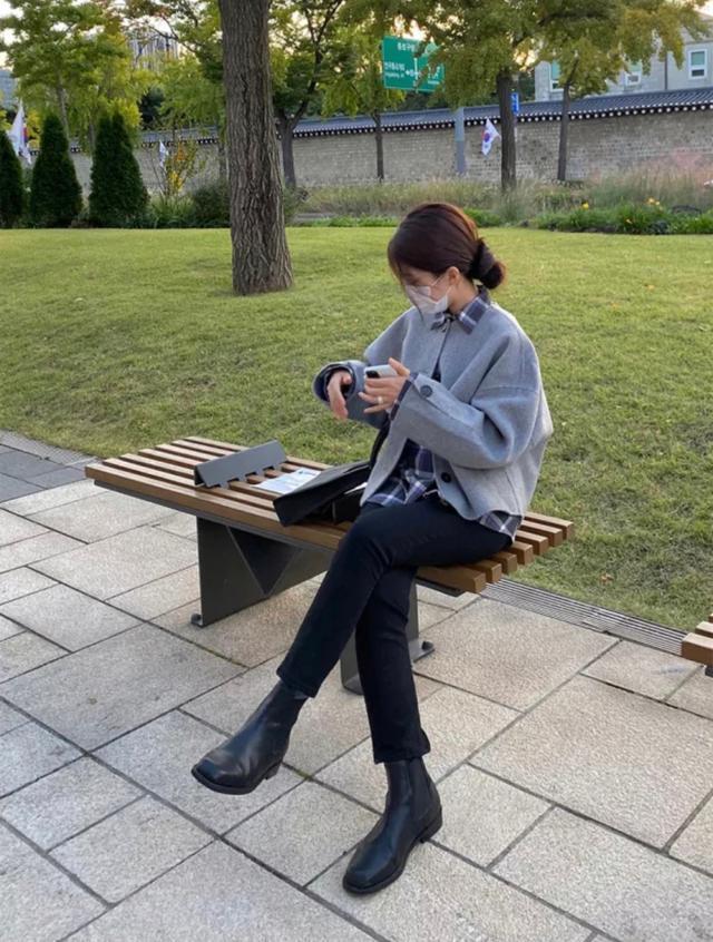 秋季温柔风穿搭真的很美学会这几套搭配朋友圈里你最美