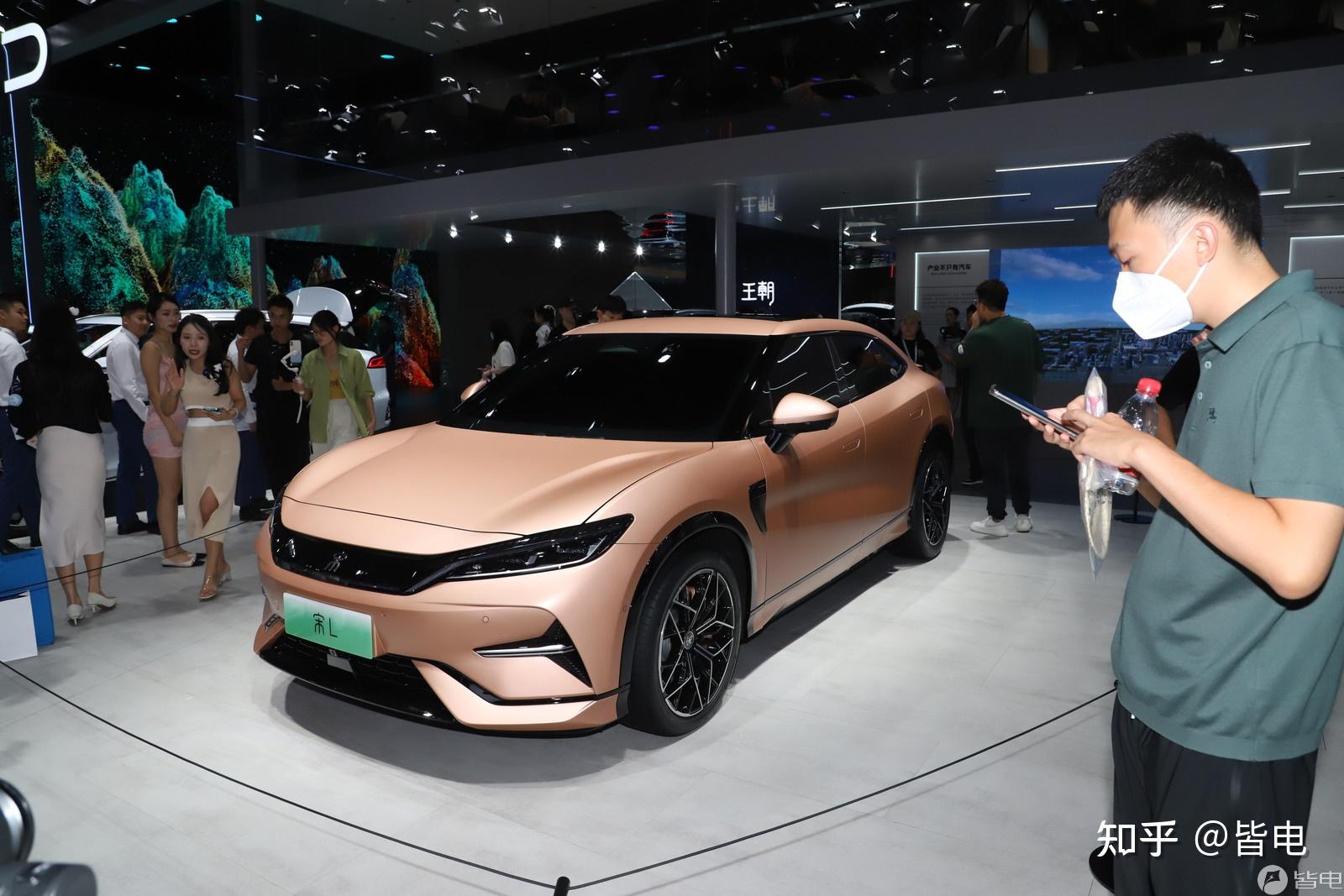 不仅是造型帅硬件也顶!猎装suv比亚迪宋l成都车展亮相