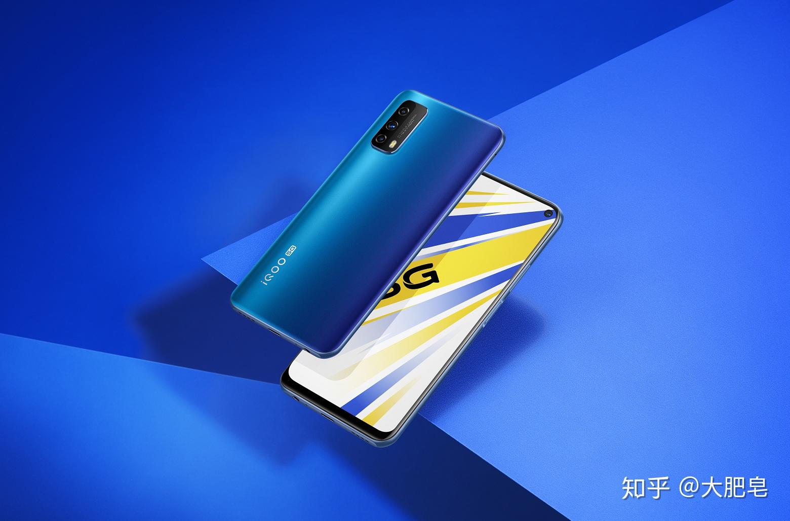 用实力冲击中端机市场iqooz1x宣传海报来袭