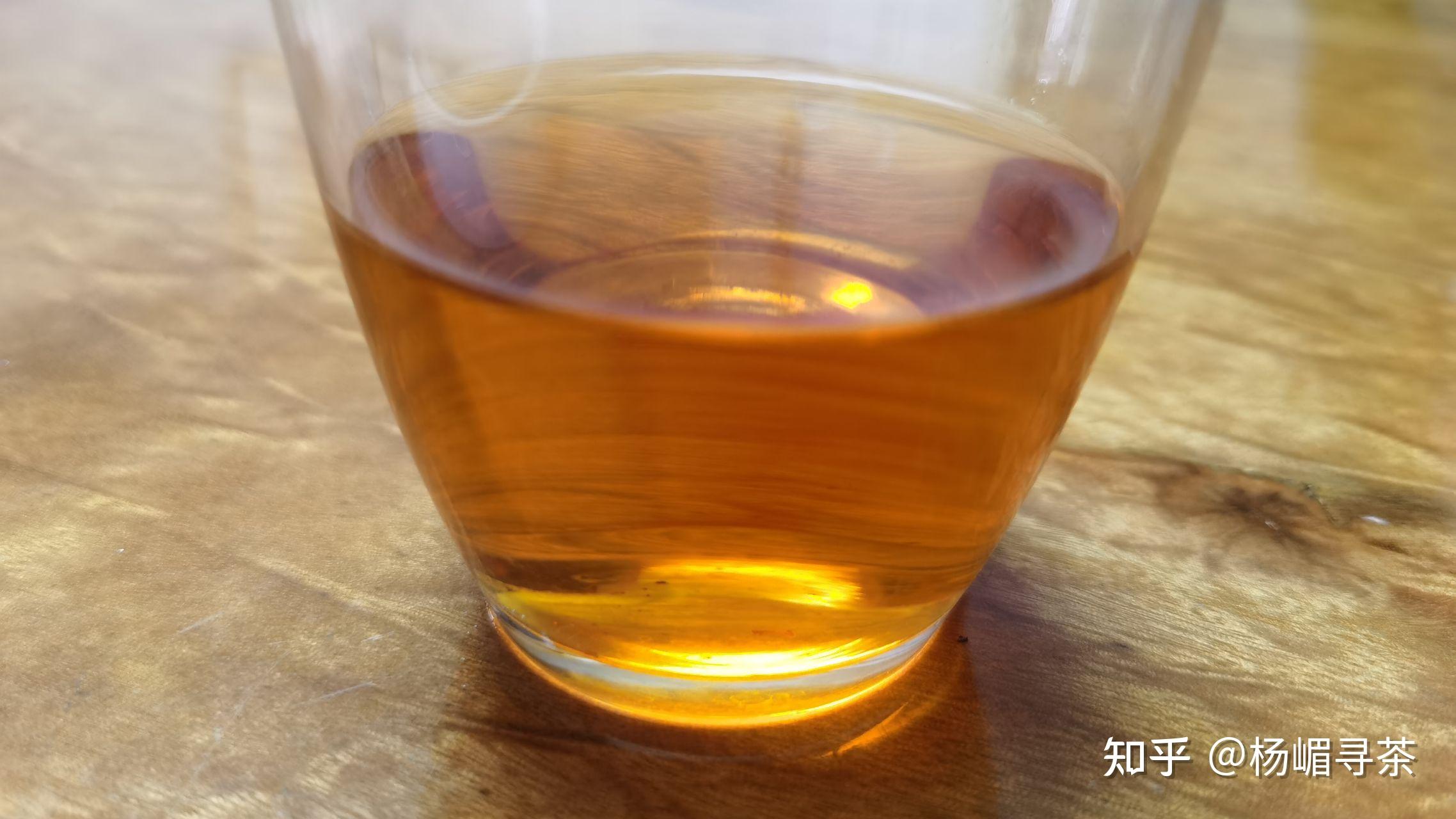 红茶的"冷后浑"