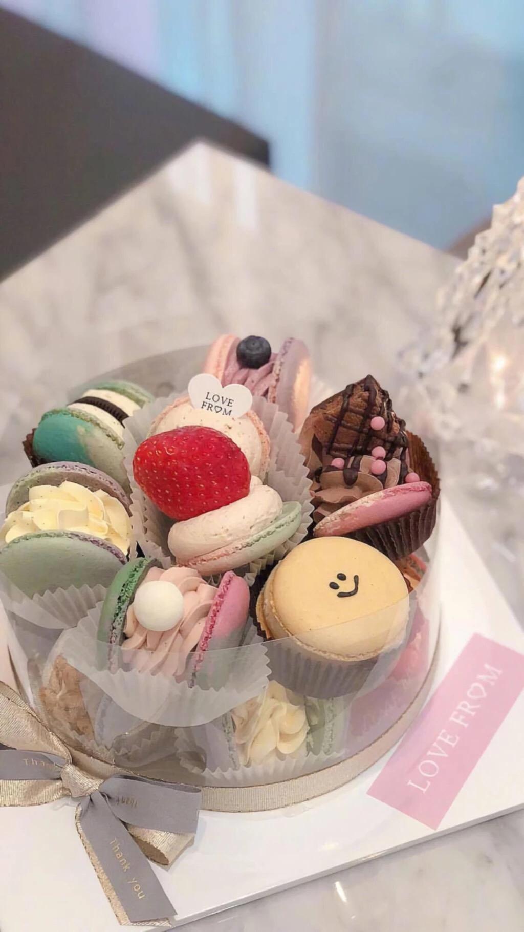 有哪些好看不杂乱的聊天背景?