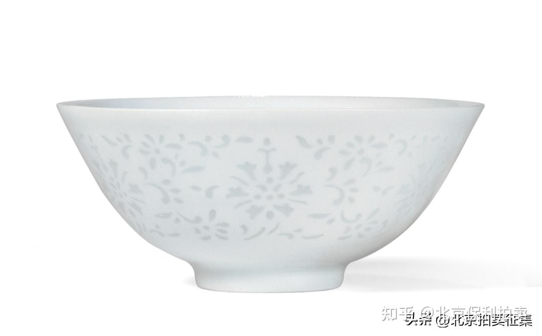 DT602 中国 内 蓮花紋 高碗 古染付 中国（古染付）｜所蔵品｜石洞美術館