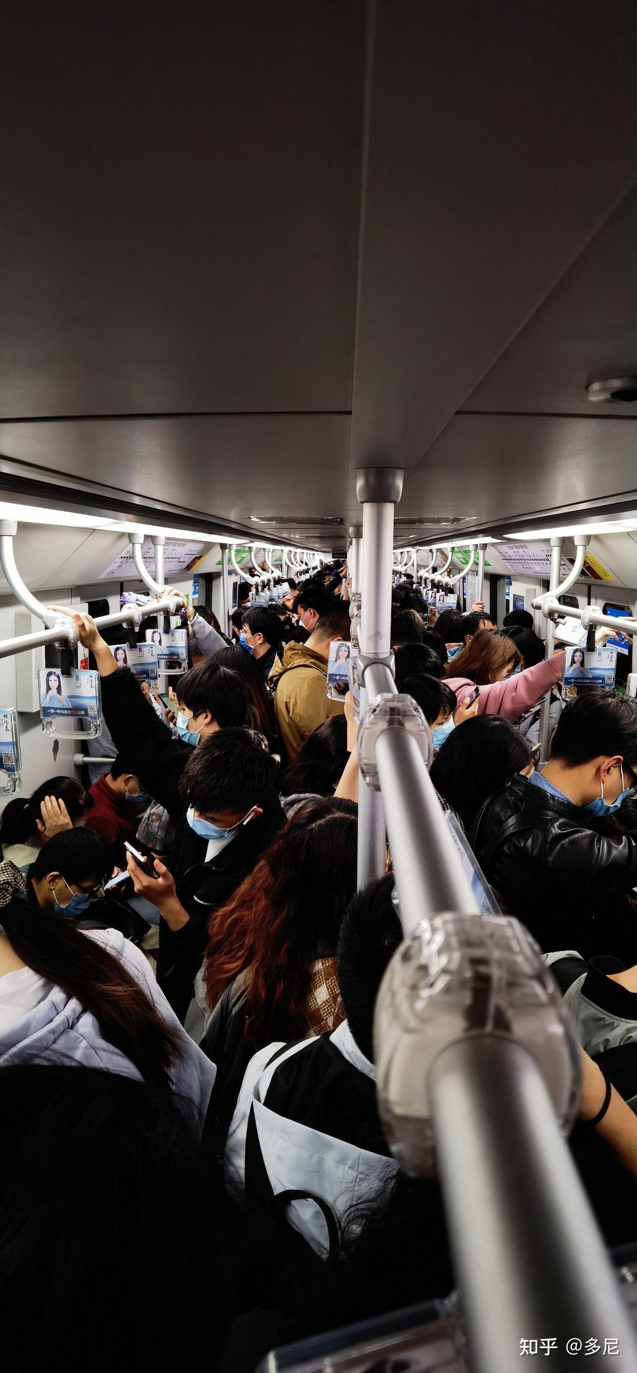 上海哪条地铁不太拥挤的? - 知乎