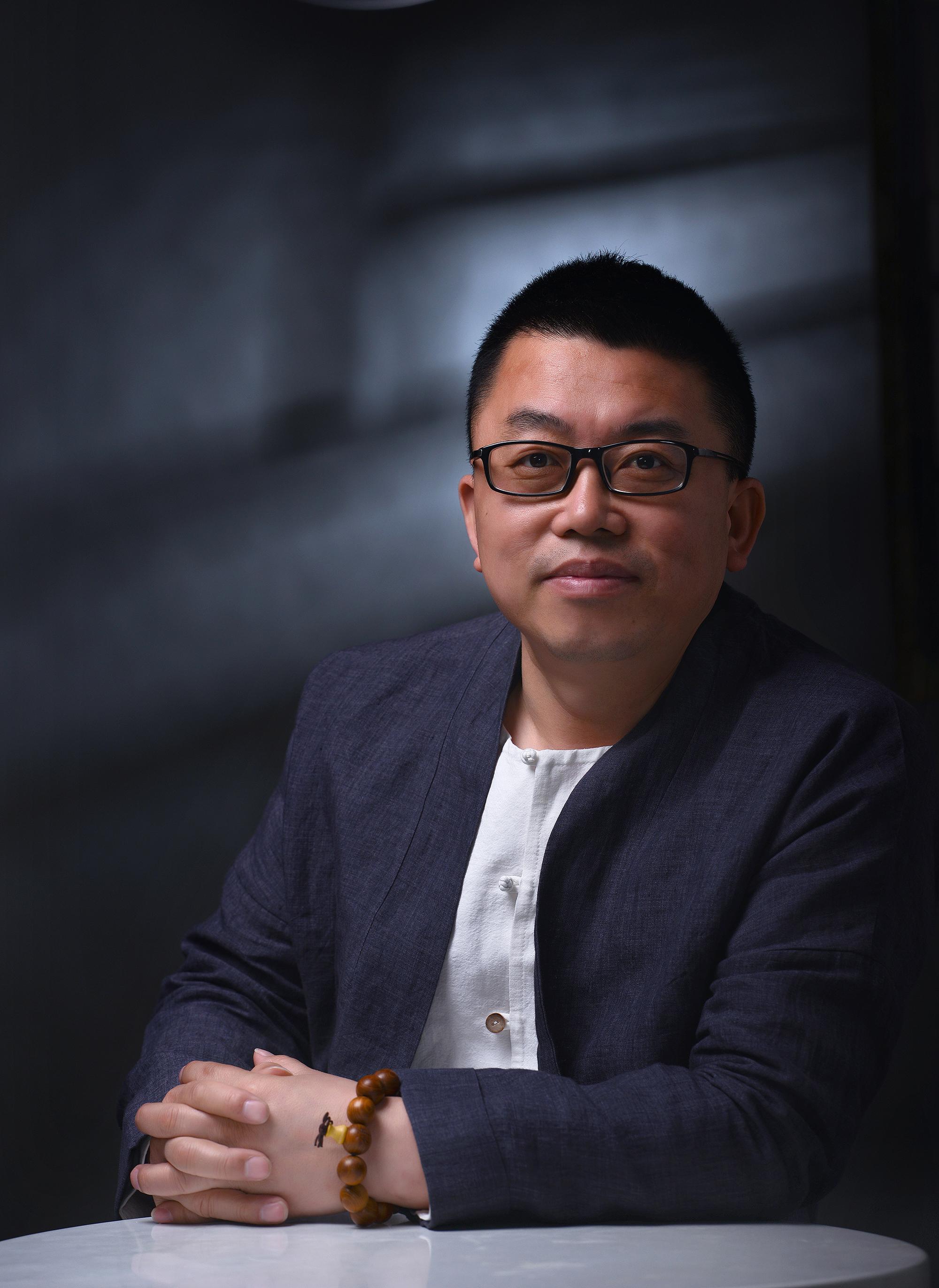 王霄作品 | 光盏浮动,雅韵随茗香入室