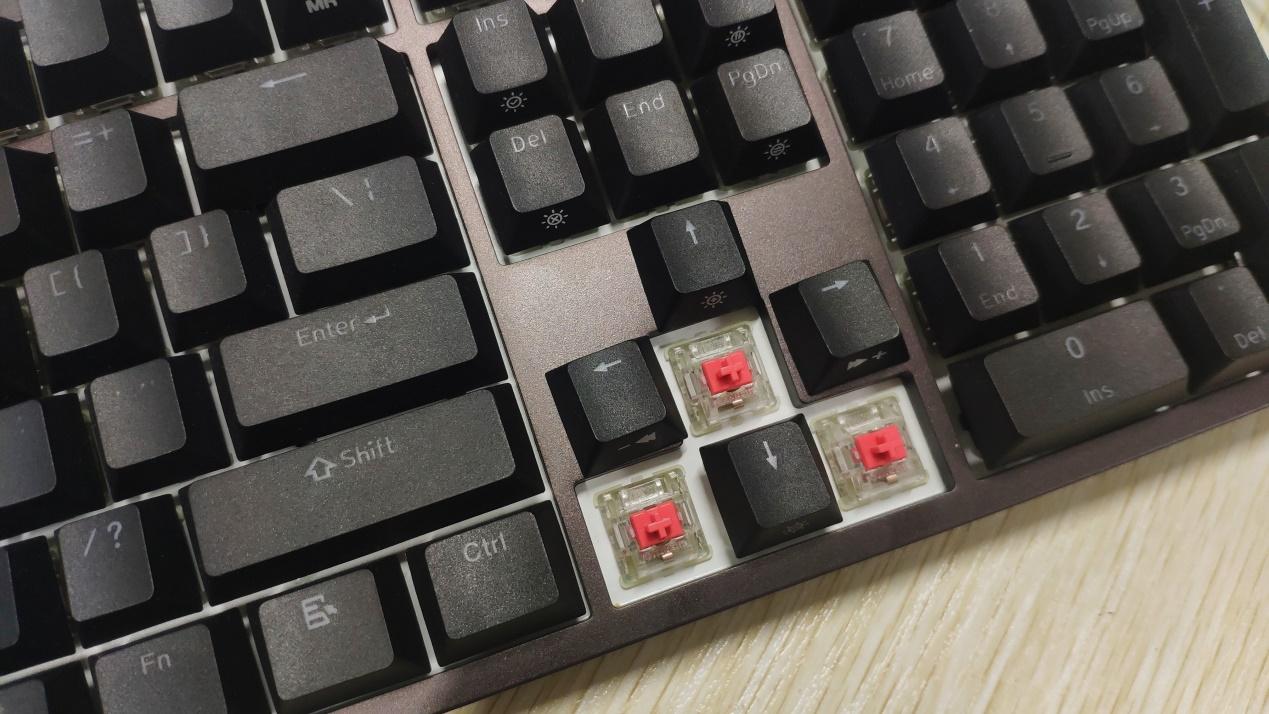 种草静音红轴放弃嗒嗒嗒你猜我图啥