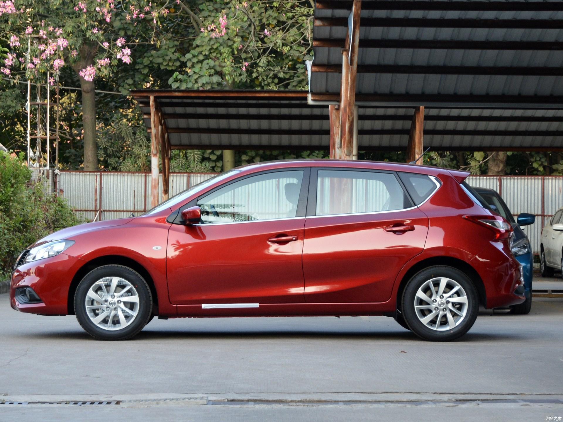 12万预算家用两厢车如何选静态对比斯柯达昕动日产骐达tiida