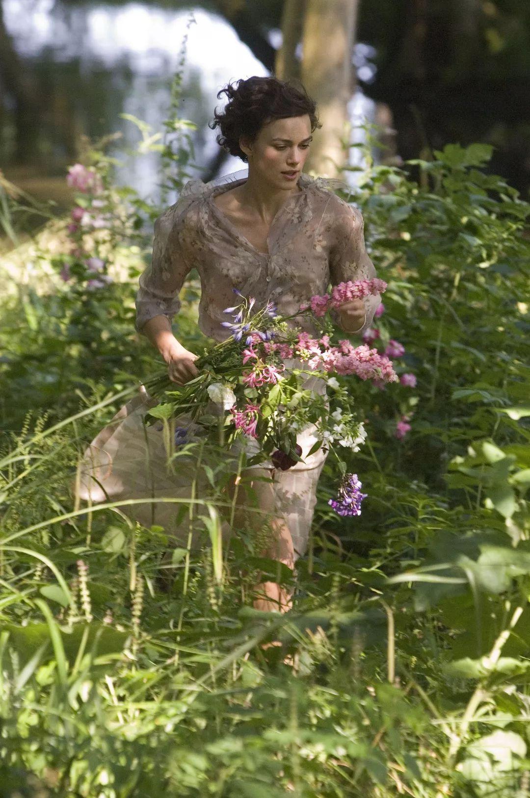 宅在家没事干一起看花电影吧
