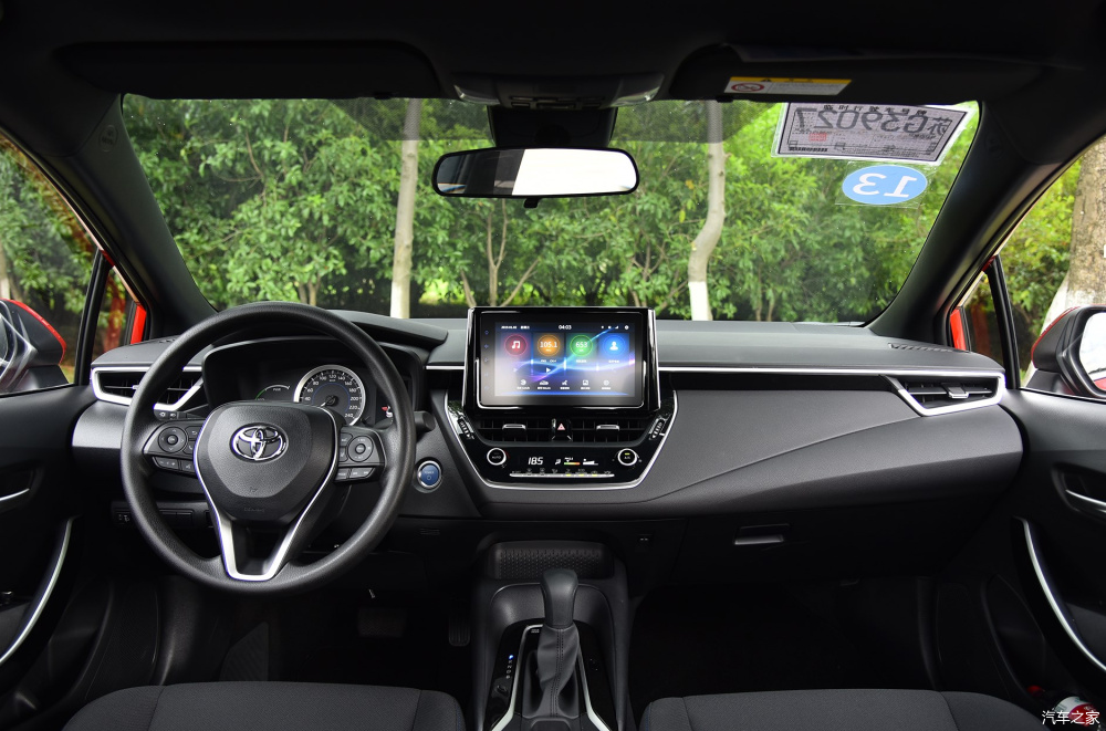 丰田雷凌亮相2020春季云车展外观年轻轴距达2700mm