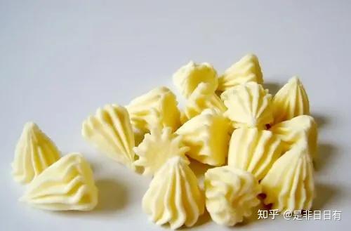 如马应龙,达克宁,宝塔糖,或者其他药妆品牌.