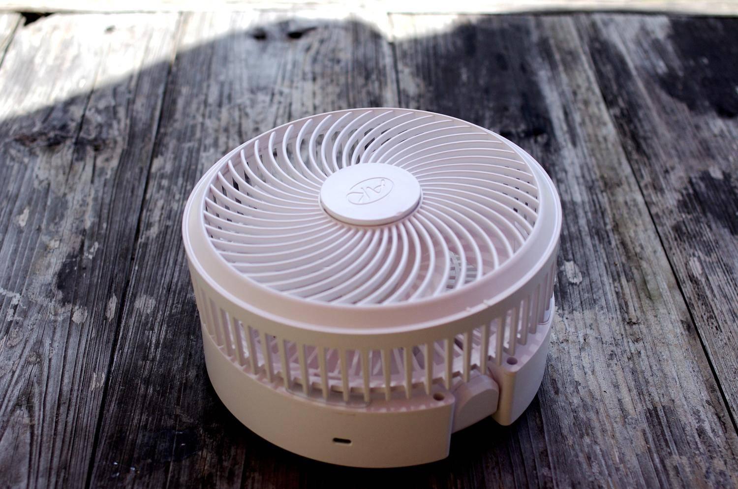 有微风拂面,舒服好多——ak 伸缩折叠桌面风扇