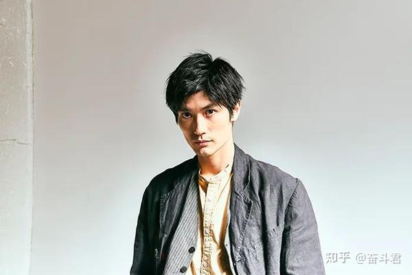 三浦春马去世一周年 其生母在事务所网站传达请求 知乎