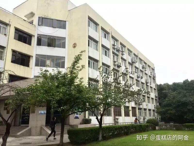 南京晓庄学院 莫愁图片