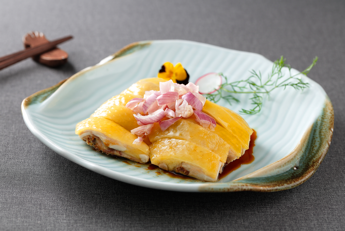 拍视频美食 v2-2e8304e1456d2e538b50ae318ca29c80_1440w.jpg?source=172ae18b