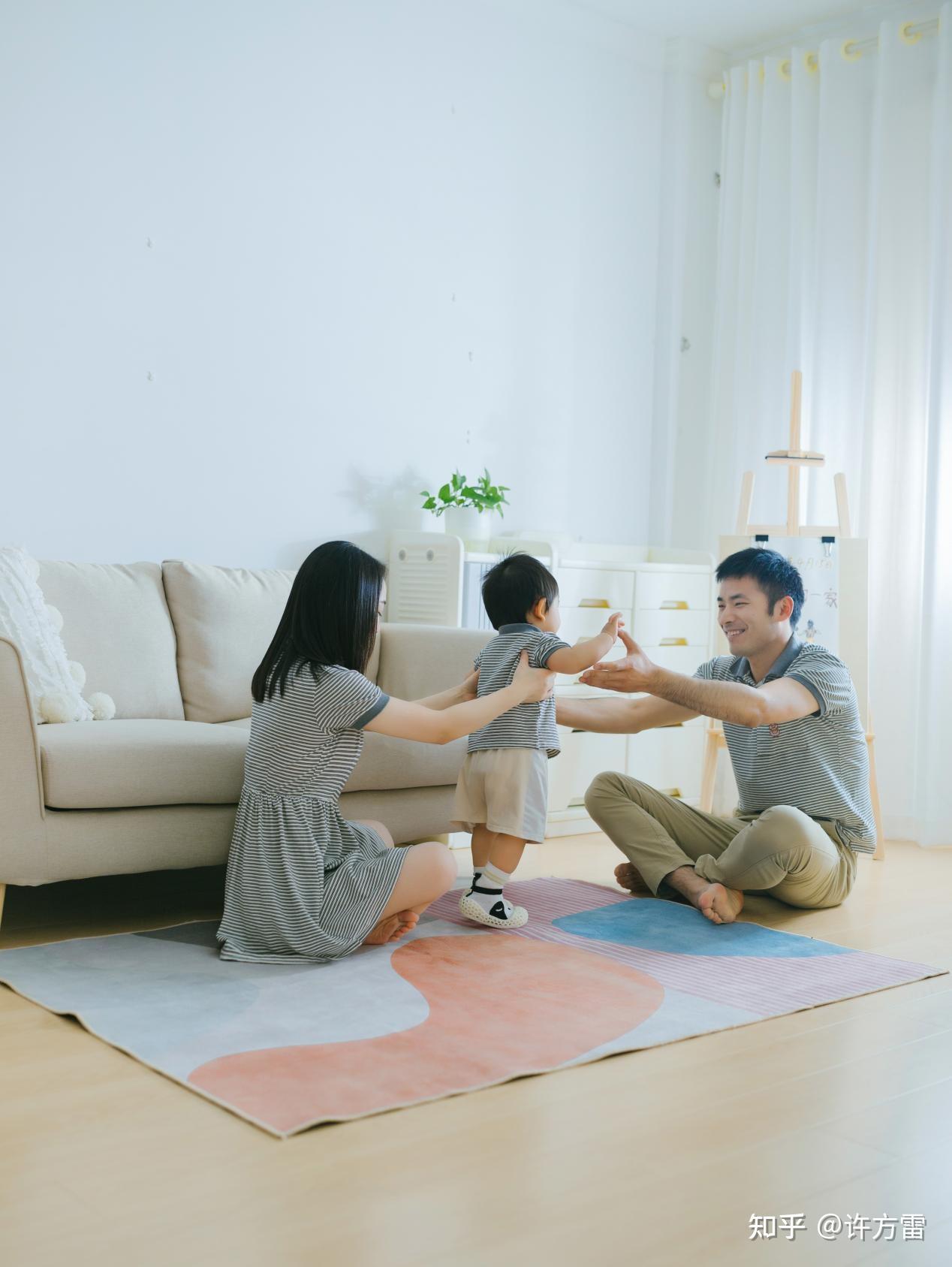 一家三口亲子穿搭记录和大小情人的美好时刻