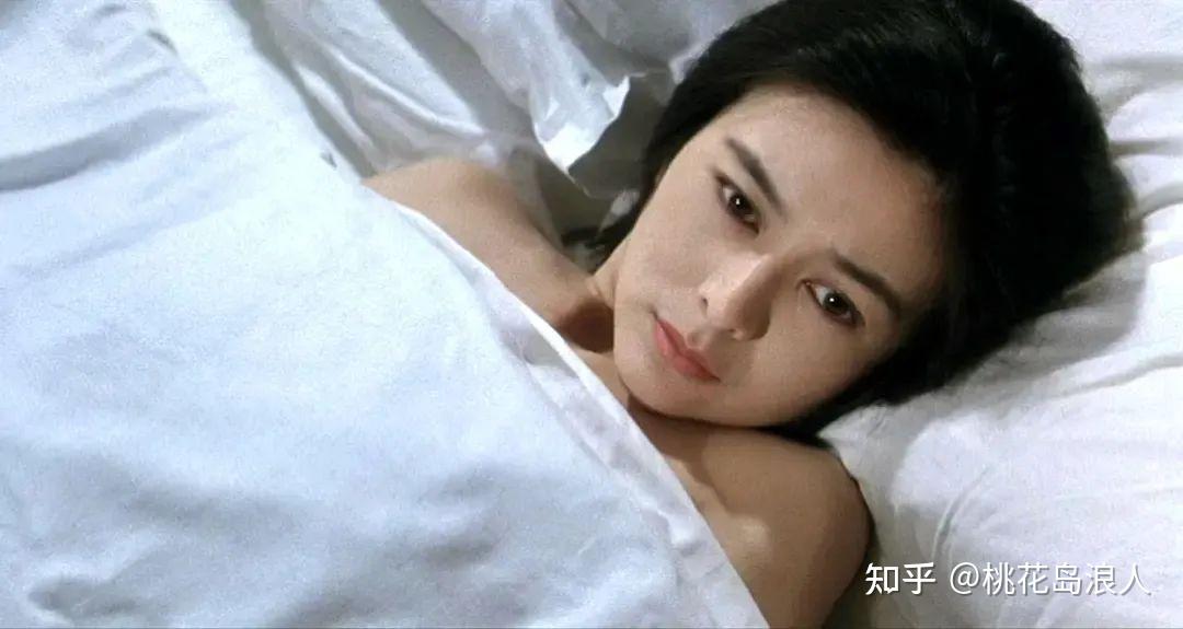 之铁马骝》,也蹭了一把"黄飞鸿"的热度,但票房又扑街,不过,这部电影