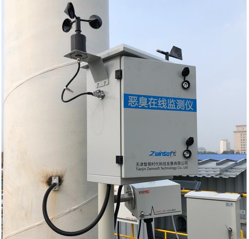 条件决定无组织排放对环境污染的程度,在进行无组织排放恶臭监测时,要