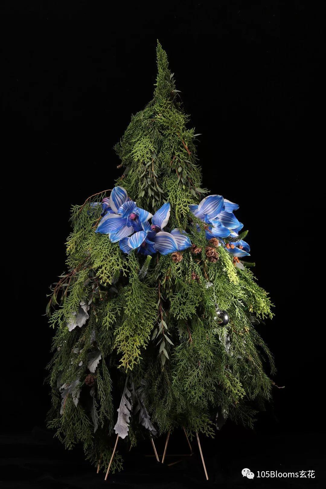 在分享中举杯aifd中国分会圣诞暨新年派对