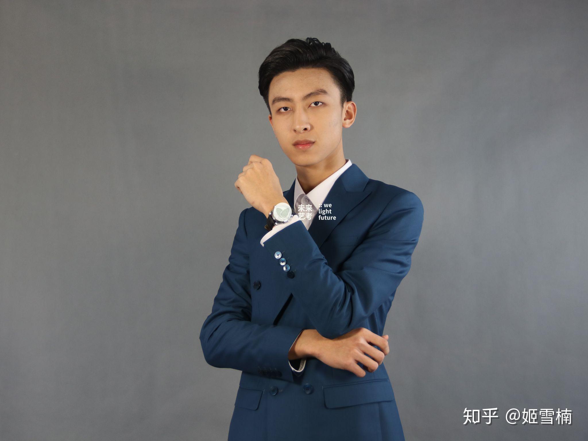 澳门皇冠app官方下载粉色蕾丝裙搭配粉色蕾丝裙怎么搭配？