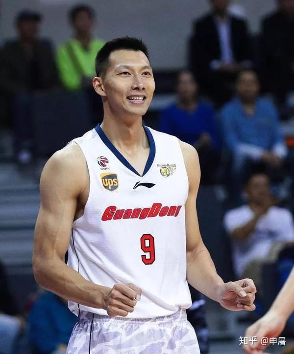 易建联成为cba第一人的背后——一个男人的历程!