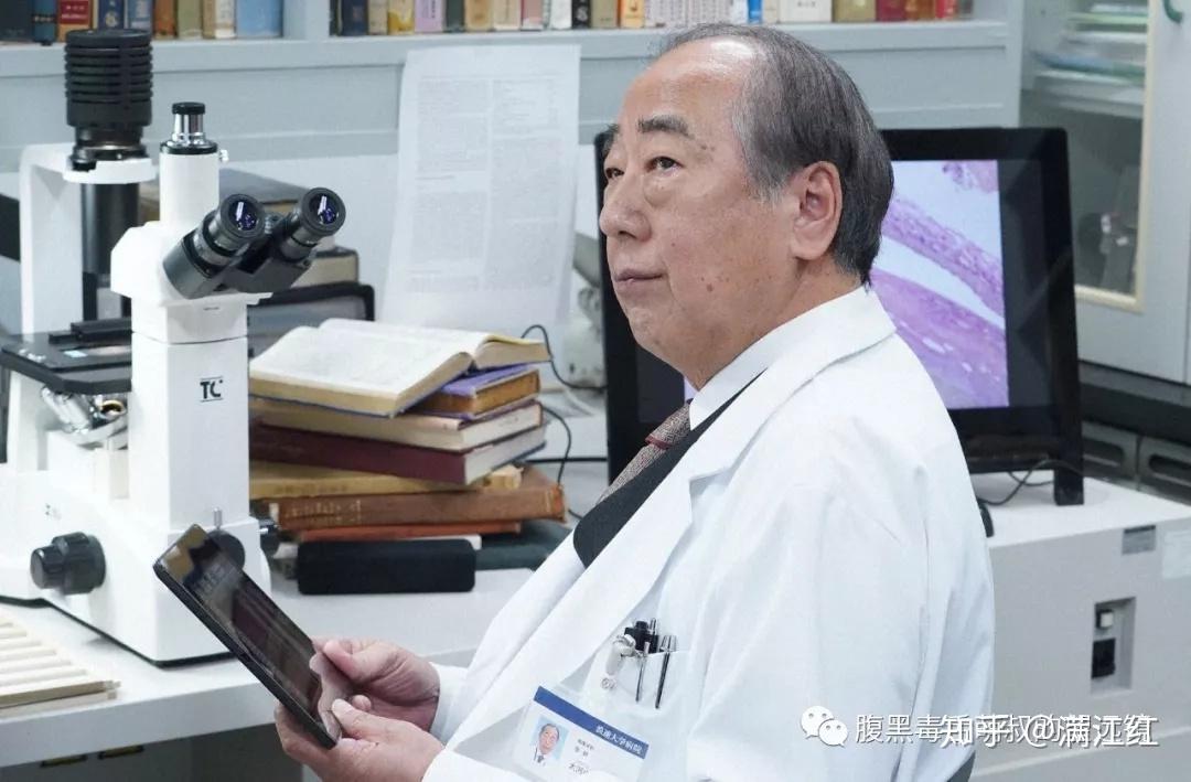 还有一个必须大力点赞的老戏骨角色是新版大河内教授,万万没想到,我们