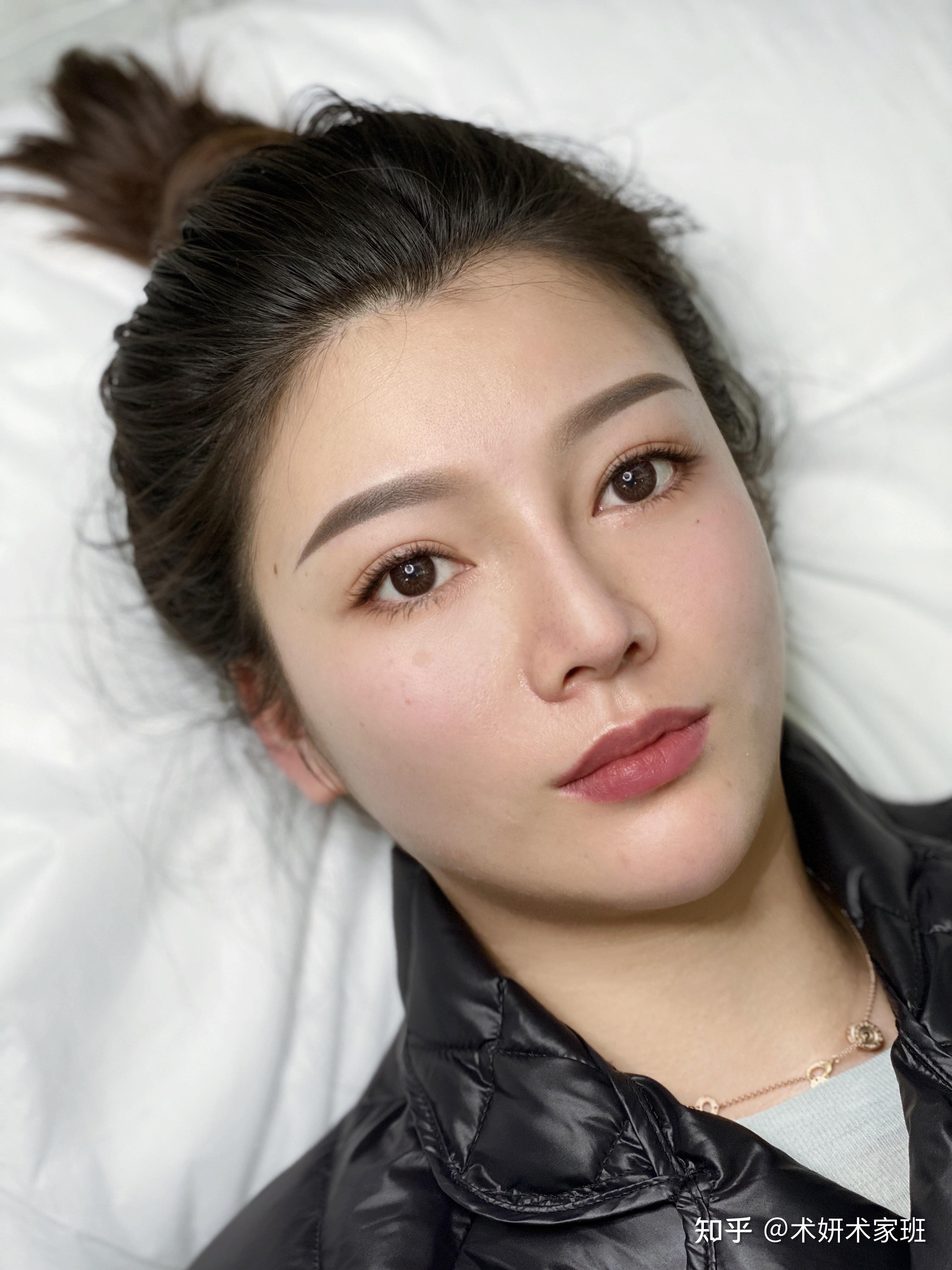 纹眉和绣眉哪个好